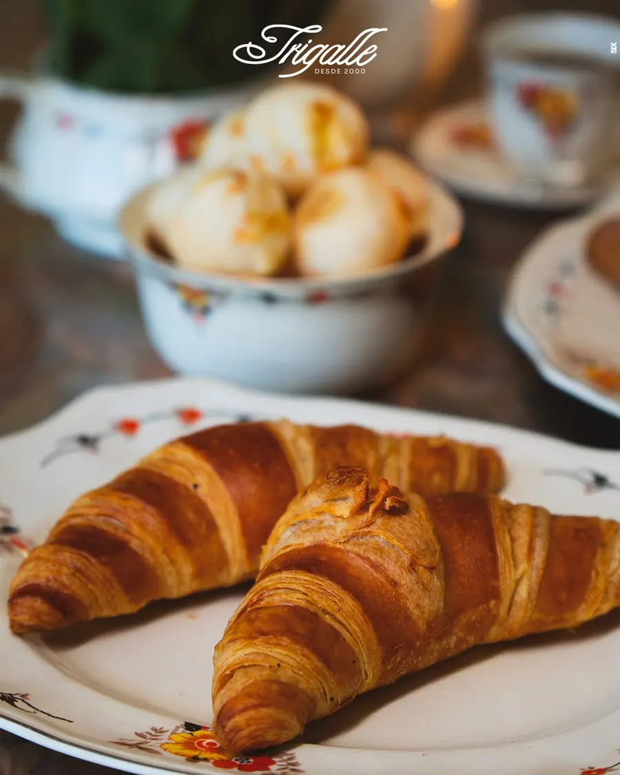 Croissant e pão de queijo